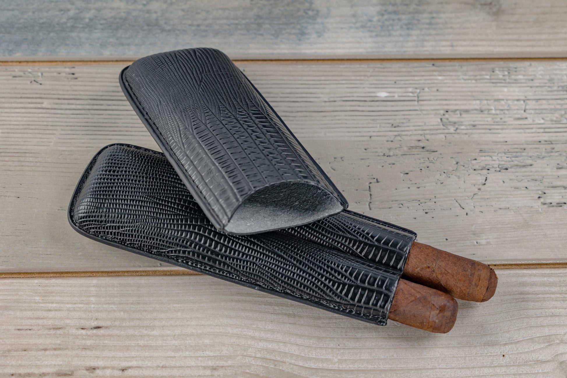 The Alligator Humidor - Afterburner Cigar store