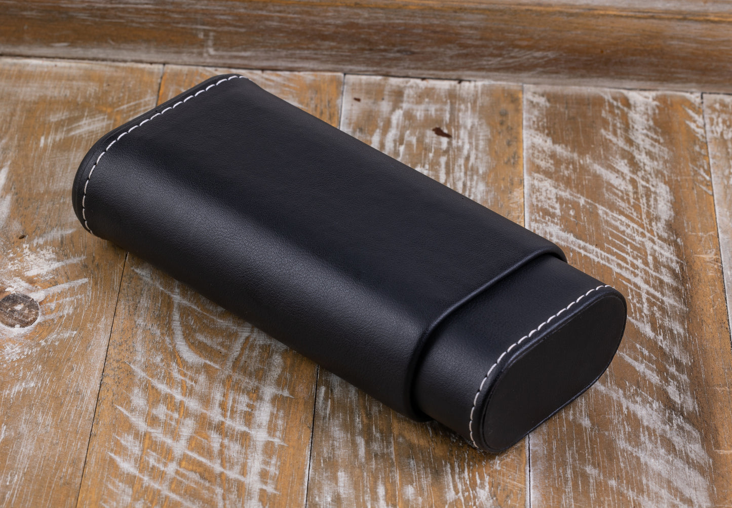 Leather Cigar Case W/ White Accent Stitching.