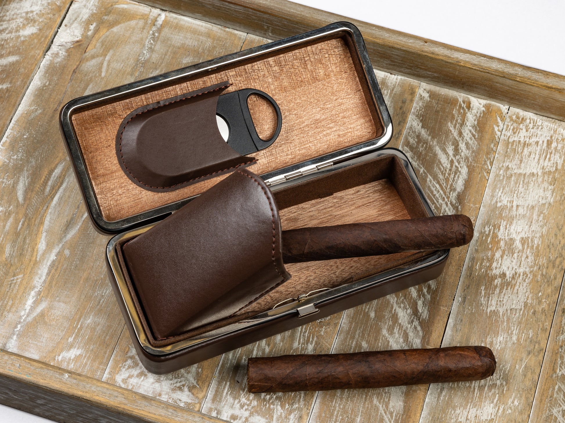 Folding Leather Cigar Case W/ Cutter.