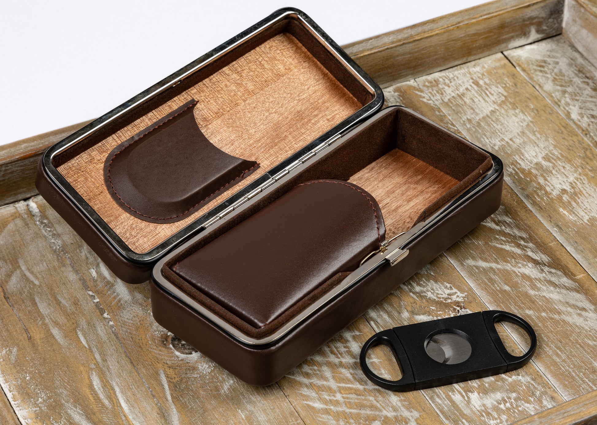 Folding Leather Cigar Case W/ Cutter.