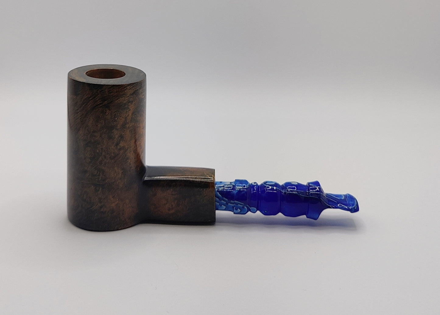 Ocean driftwood, tobacco pipe - Afterburner Cigar store